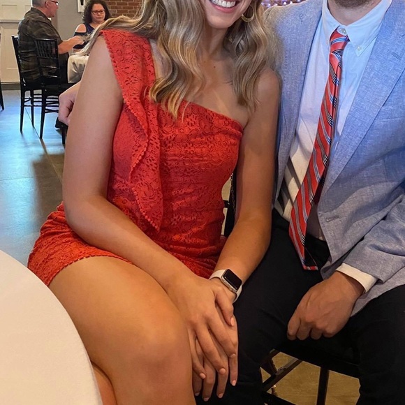 Cupcakes and Cashmere Burnt Red One Shoulder Dress - Picture 3 of 9